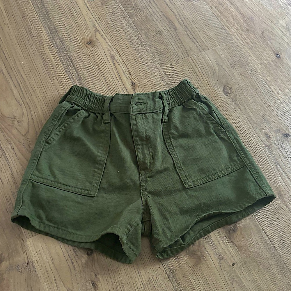OLDNAVY - girls mid-rise green jean short